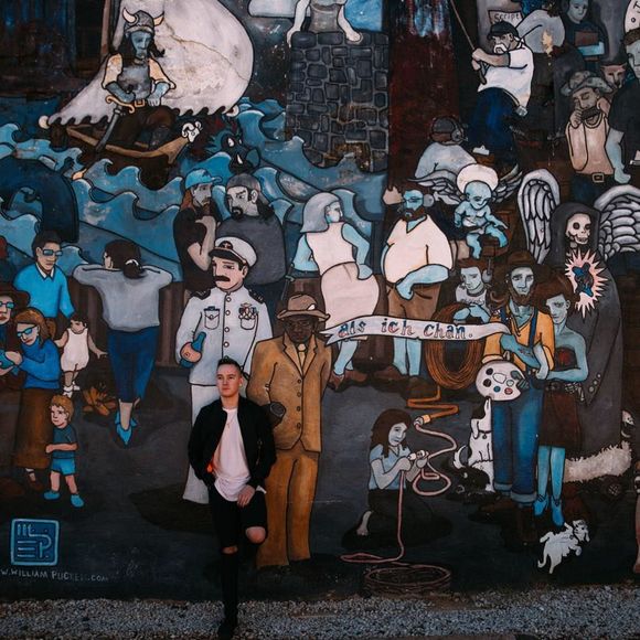 Meet your Posher, Corey - Picture 1 of 1